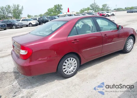 2003 Toyota Camry Xle z USA, uszkodzony, nr VIN 4T1BE32K33U199743